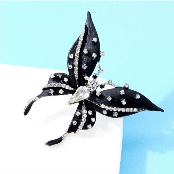 RHINESTONE BUTTERFLY BROOCH - Picture 2 of 3